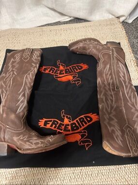 freebird wonder Brown Embroidered Leather Western Boots